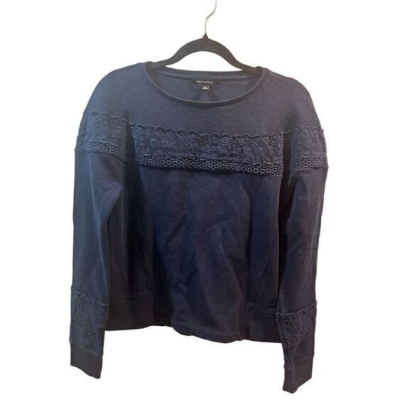 Banana Republic Sweaters - Banana Republic Women's Navy Blue Lace Embroidery Sweater Size Medium. EUC